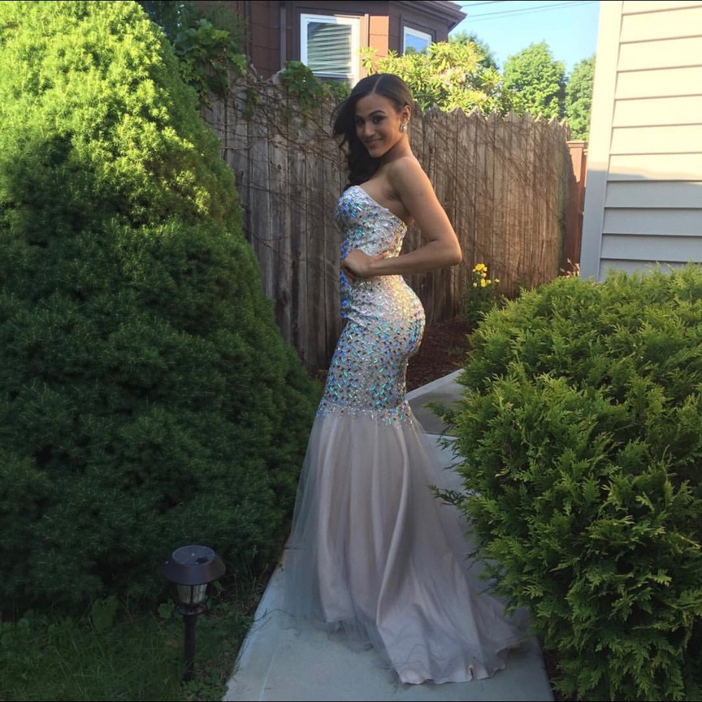 Prom dress
